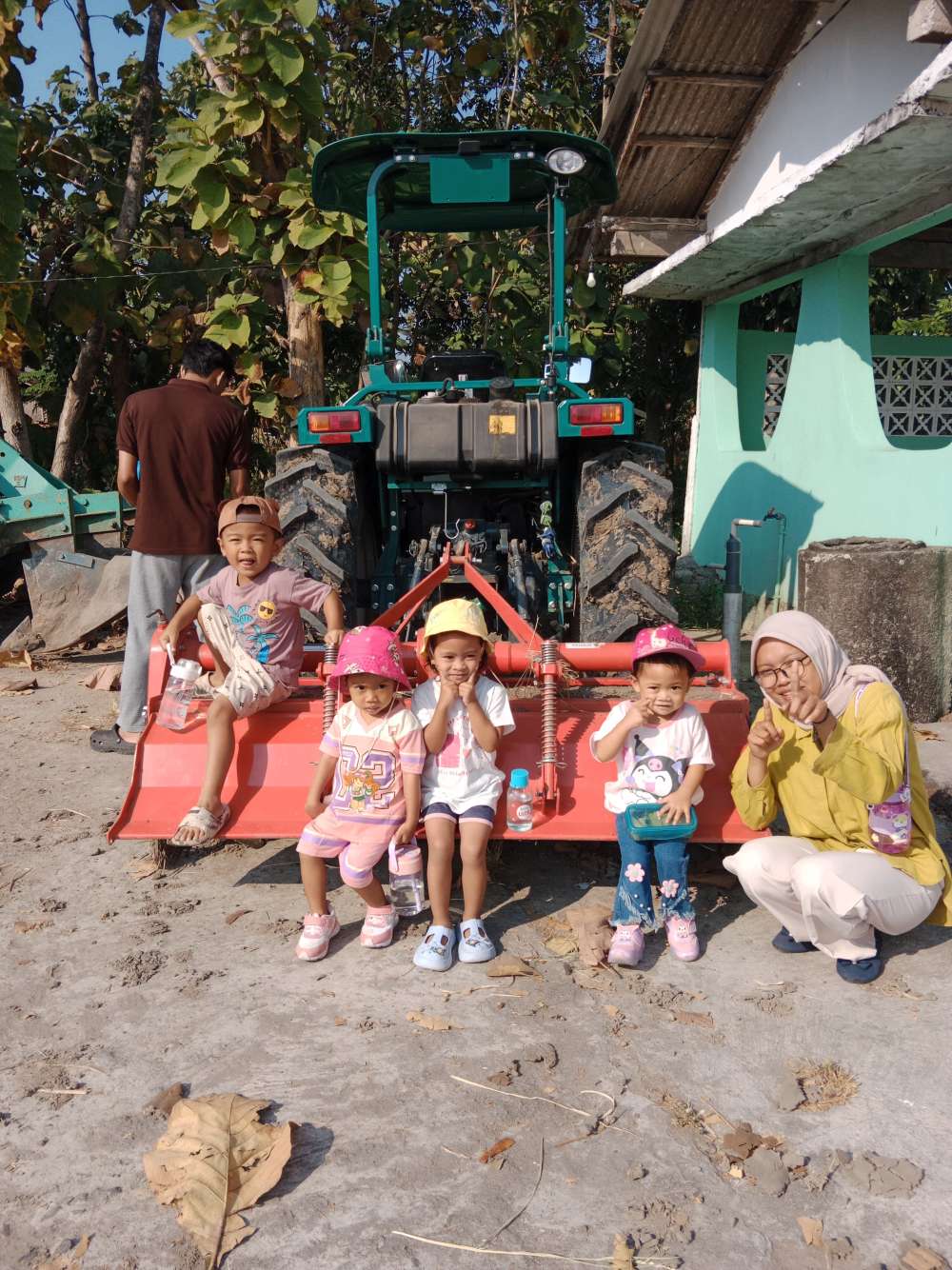 Eksplorasi Alam Sekitar