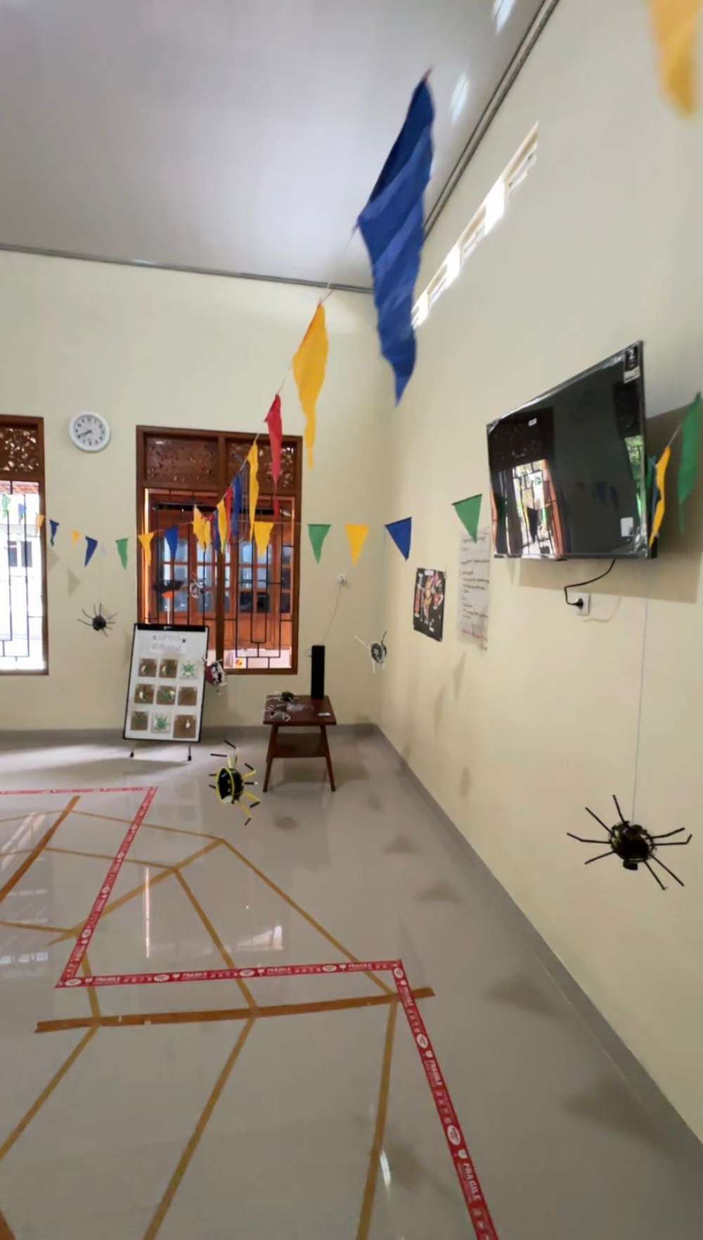 Pameran Mini Laba laba